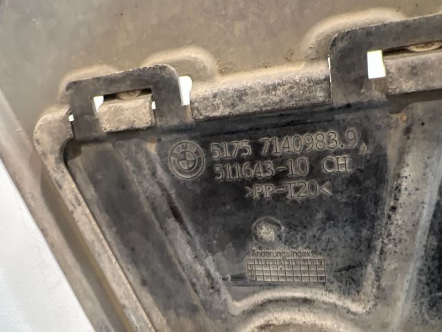 bontott BMW X1 Alsó Motorburkolat