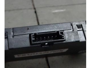 bontott BMW X1 Antenna Erősítő