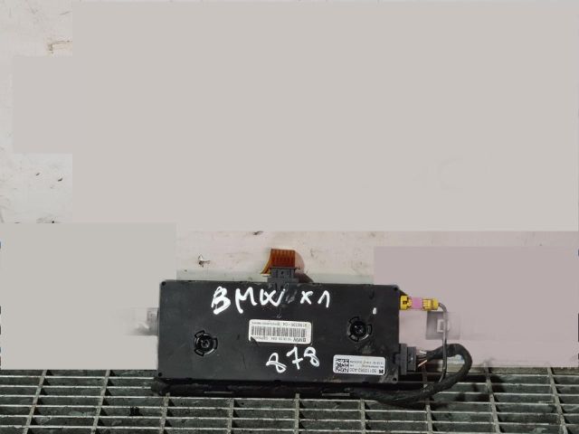 bontott BMW X1 Antenna Erősítő