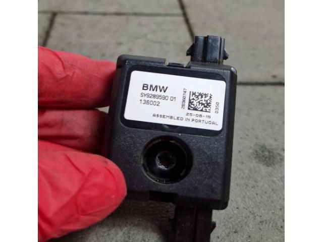bontott BMW X1 Antenna Erősítő