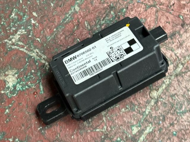 bontott BMW X1 Antenna Erősítő