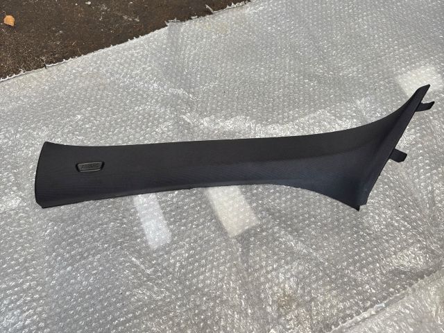 bontott BMW X1 Bal A Oszlop Burkolat