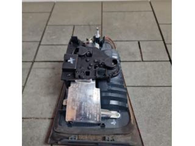 bontott BMW X1 Bal Belső Hátsó Lámpa