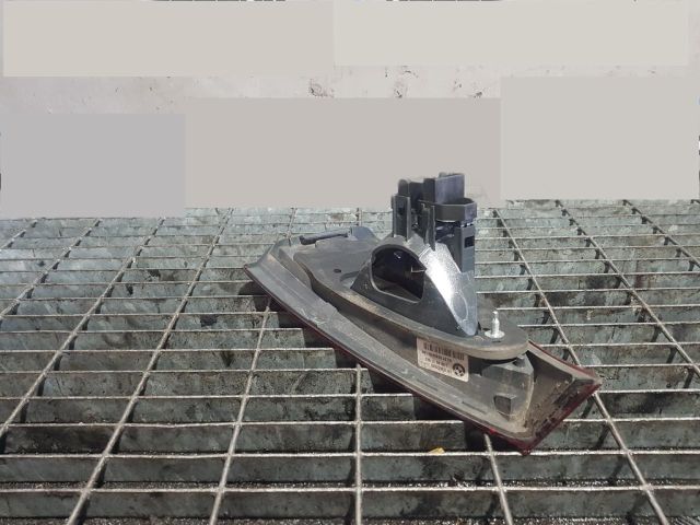 bontott BMW X1 Bal Belső Hátsó Lámpa