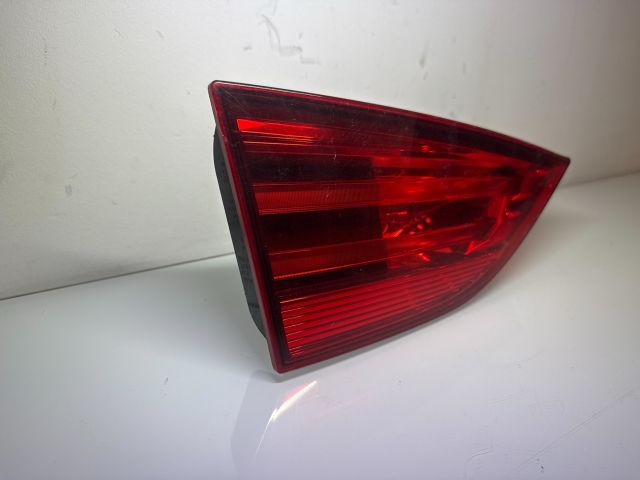 bontott BMW X1 Bal Belső Hátsó Lámpa