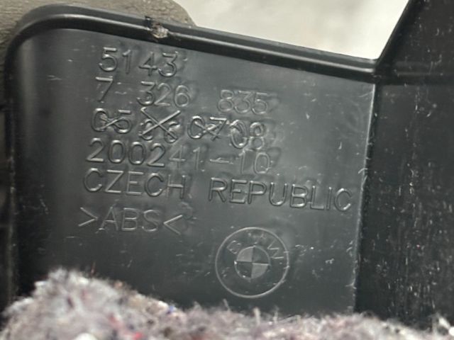 bontott BMW X1 Bal C Oszlop Burkolat