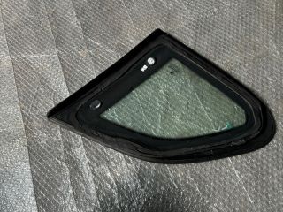 bontott BMW X1 Bal C Oszlop Oldalablak Üveg