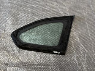 bontott BMW X1 Bal C Oszlop Oldalablak Üveg