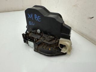 bontott BMW X1 Bal első Ajtózár