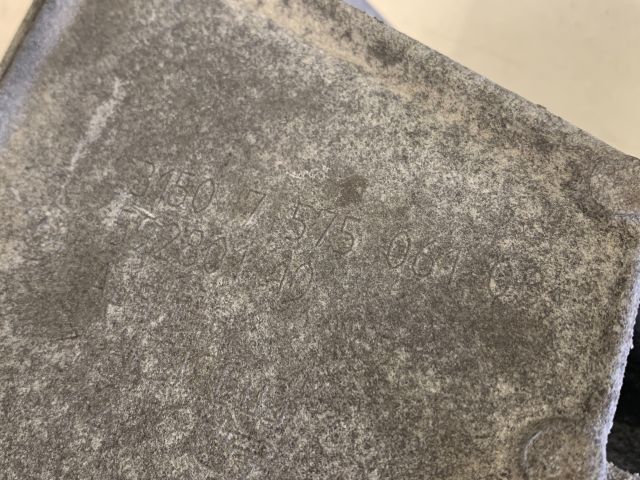 bontott BMW X1 Bal első Féltengely Tartó