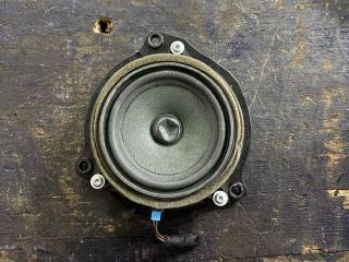 bontott BMW X1 Bal első Hangszóró