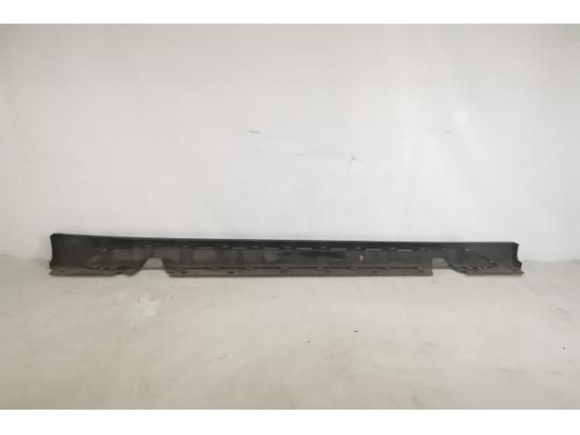 bontott BMW X1 Bal első Küszöb Díszléc