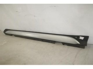 bontott BMW X1 Bal első Küszöb Díszléc