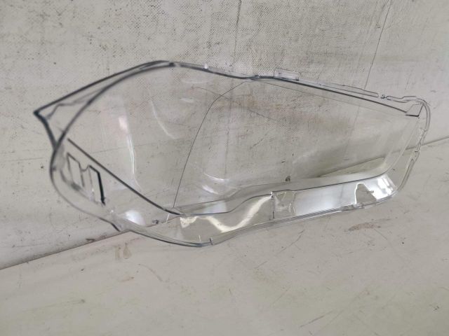 bontott BMW X1 Bal első Lámpabúra