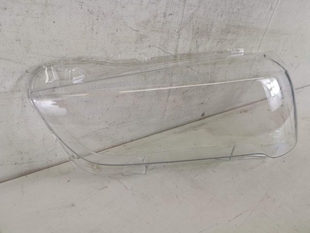 bontott BMW X1 Bal első Lámpabúra