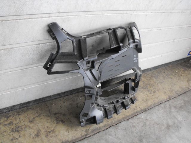 bontott BMW X1 Bal első Lökhárító Tartó (Műanyag)