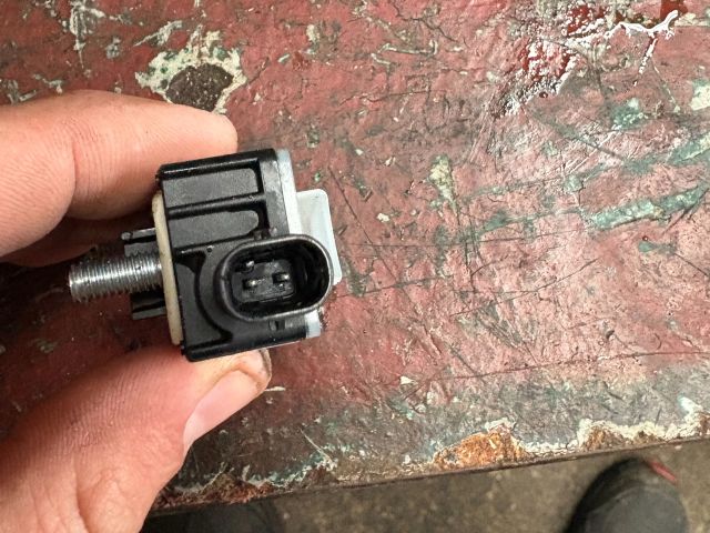 bontott BMW X1 Bal első Oldal Ütközés Érzékelő