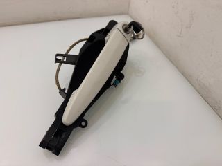 bontott BMW X1 Bal első Zárbetét