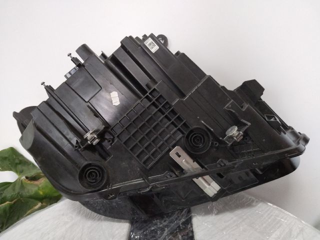 bontott BMW X1 Bal Fényszóró