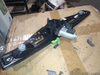 bontott BMW X1 Bal hátsó Ablakemelő Szerkezet (Elektromos)