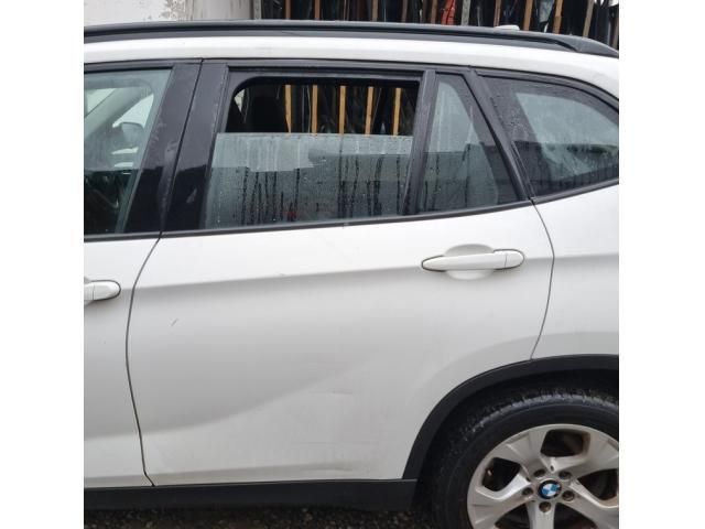 bontott BMW X1 Bal hátsó Ajtó (Üres lemez)