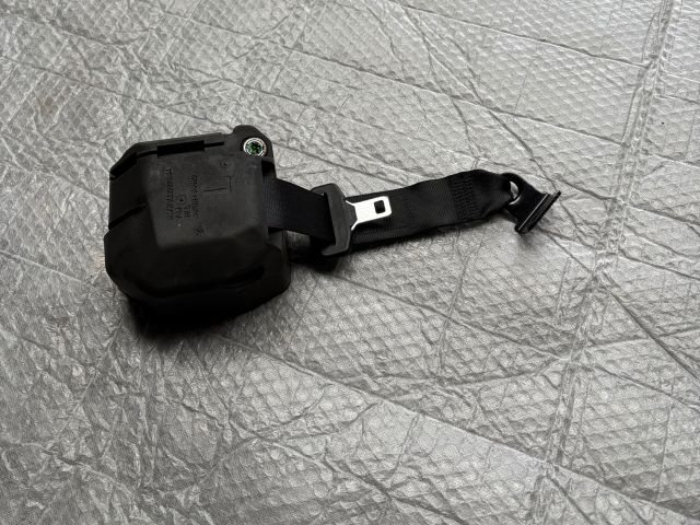 bontott BMW X1 Bal hátsó Biztonsági Öv