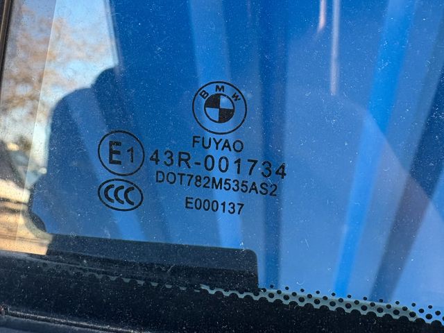 bontott BMW X1 Bal hátsó Fixüveg (Ajtóban)