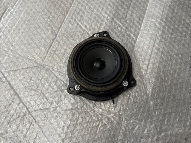 bontott BMW X1 Bal hátsó Hangszóró