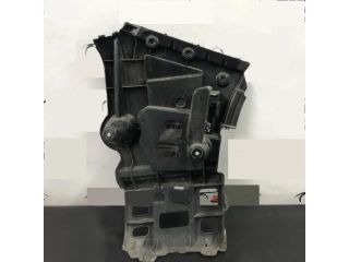 bontott BMW X1 Bal hátsó Lökhárító Tartó (Műanyag)