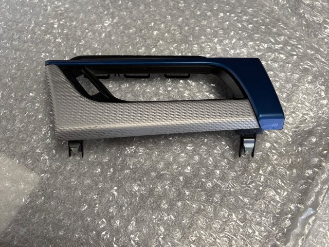 bontott BMW X1 Bal Műszerfal Díszléc