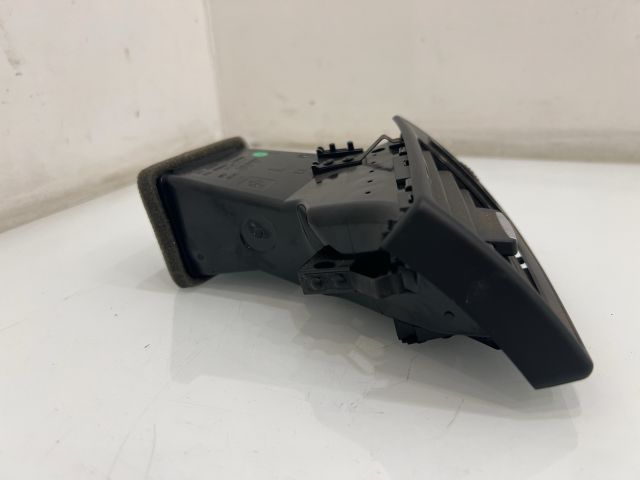 bontott BMW X1 Bal Szellőző