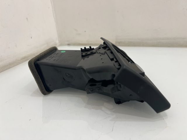 bontott BMW X1 Bal Szellőző