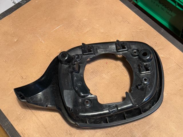 bontott BMW X1 Bal Visszapillantó Tükör Keret