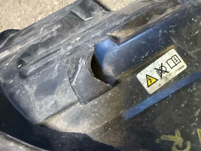 bontott BMW X1 Bal Xenon Fényszóró