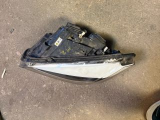 bontott BMW X1 Bal Xenon Fényszóró