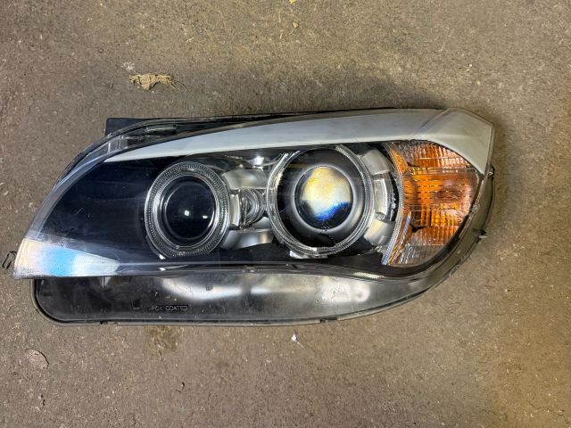 bontott BMW X1 Bal Xenon Fényszóró
