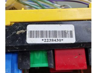 bontott BMW X1 Biztosítéktábla Utastér