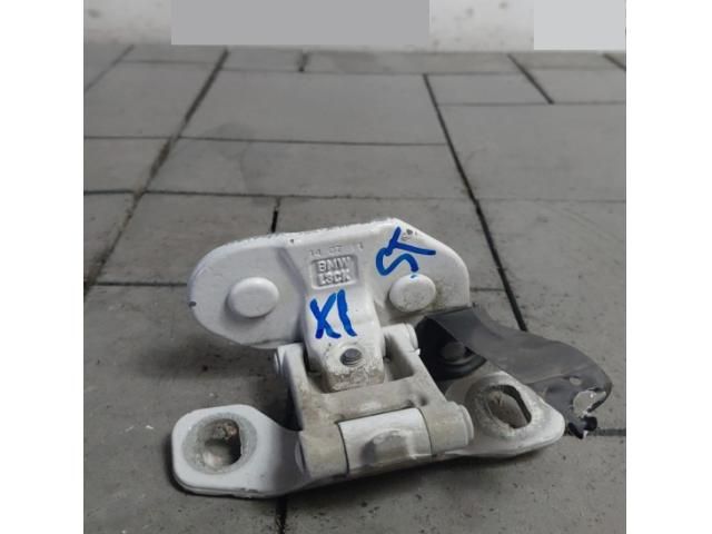 bontott BMW X1 Csomagtérajtó Bal Zsanér