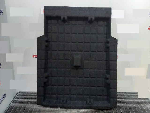 bontott BMW X1 Csomagtérajtó Díszléc