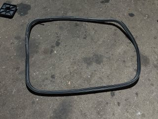 bontott BMW X1 Csomagtérajtó Gumikéder