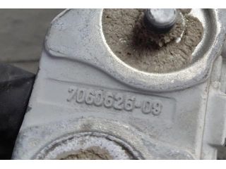 bontott BMW X1 Csomagtérajtó Jobb Zsanér