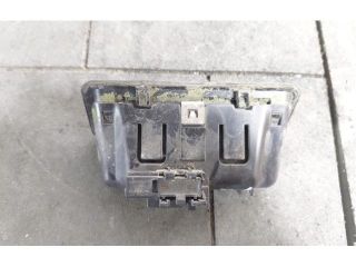 bontott BMW X1 Csomagtérajtó Kilincs