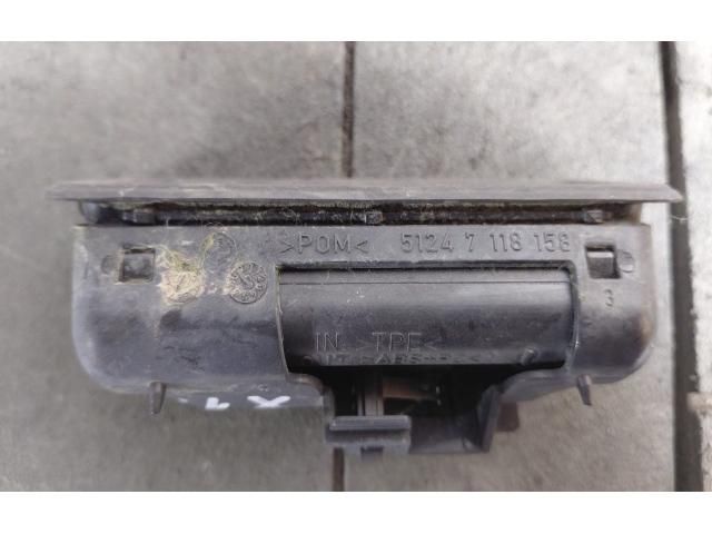 bontott BMW X1 Csomagtérajtó Kilincs