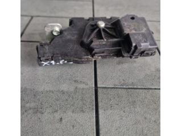 bontott BMW X1 Csomagtérajtó Zárszerkezet