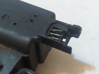 bontott BMW X1 Csomagtérajtó Zárszerkezet