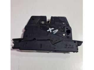 bontott BMW X1 Csomagtérajtó Zárszerkezet