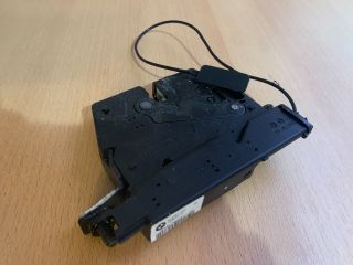 bontott BMW X1 Csomagtérajtó Zárszerkezet