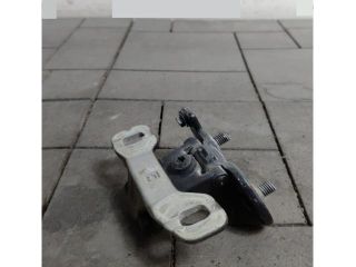 bontott BMW X1 Csomagtérajtó Zsanér