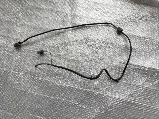 bontott BMW X1 Első Ablakmosó Fúvóka