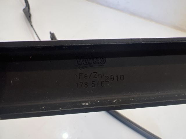 bontott BMW X1 Első Ablaktörlő Lapát Pár